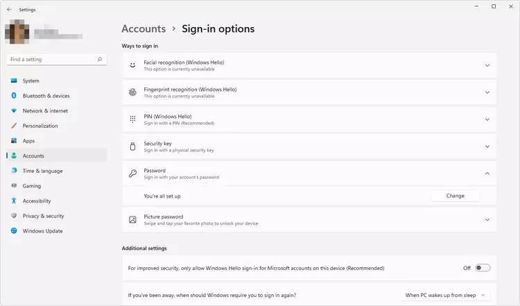 sign-in-options-windows-11-d852e3dd53a5425795b78d2e89a93784 دليلك لإعدادات حساب المستخدم في Windows 11
