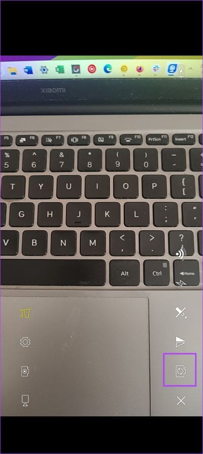 Switch-to-Front-Camera كيفية استخدام هاتفك ككاميرا ويب على جهاز الكمبيوتر وMac
