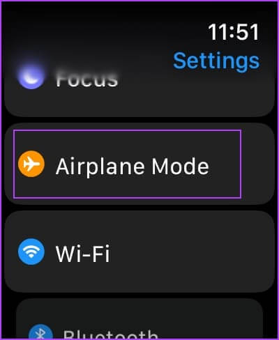 Select-Airplane-Mode 11 طريقة لإصلاح عدم عمل Siri على Apple Watch