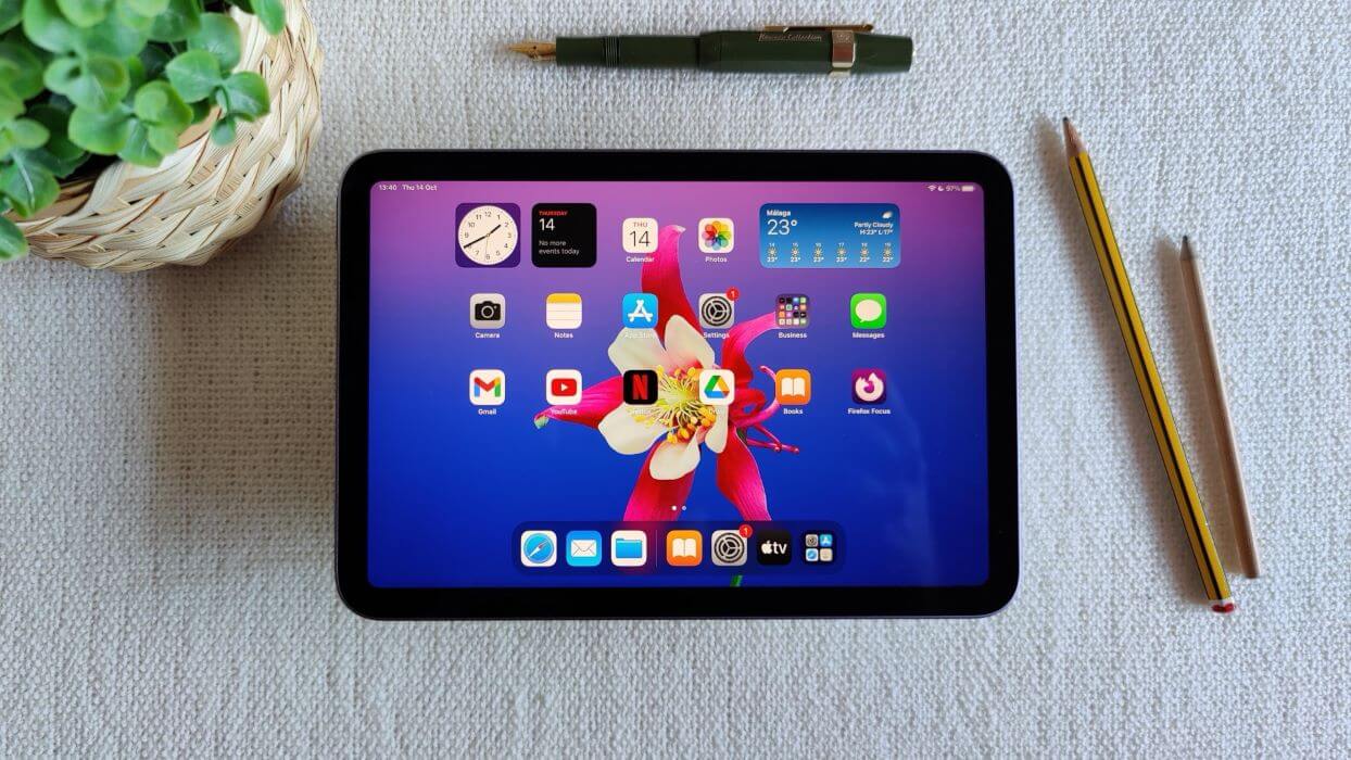 iPad-Mini-iPadOS-15-homescreen دليل إصدارات iPadOS