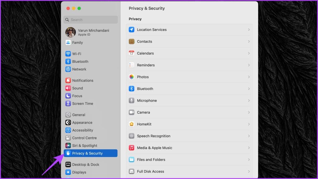switch-to-the-Privacy-Security-section-from-the-left-sidebar-1024x579-1 كيفية تثبيت تطبيق YouTube Music على سطح المكتب (Windows وMac)