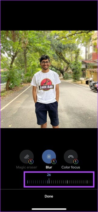 Adust-Blur-on-Google-Photos كيفية تحويل الصور العادية إلى الوضع الرأسي على iPhone 15 والموديلات الأقدم