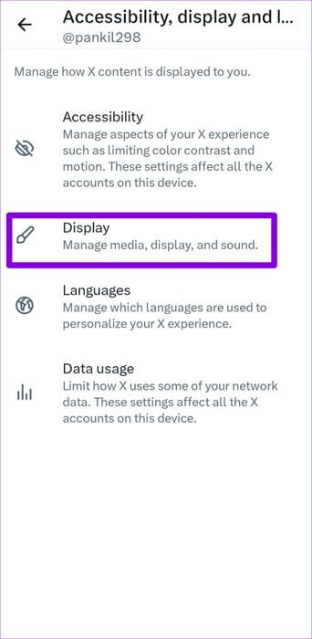 Display-Settings-in-the-Twitter-App-500x1024-1 أفضل 7 إصلاحات لعدم عمل الصوت على Twitter على Android أو iPhone