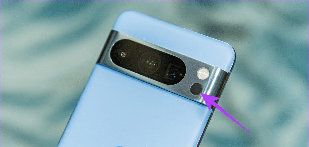 Locate-the-Temperature-Sensor-1024x576-1 كيفية استخدام مستشعر درجة الحرارة على Pixel 8 Pro