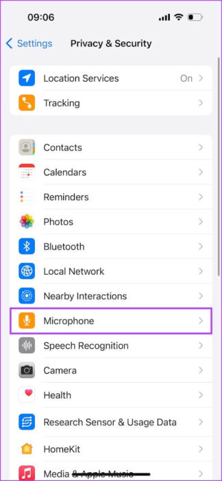 Tap-on-Microphone-in-Settings-e1704064813652 12 طريقة لإصلاح عدم عمل الميكروفون على Apple Watch
