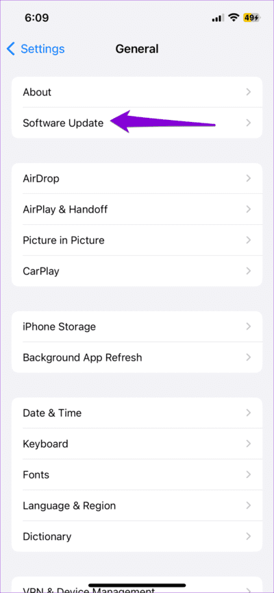 Software-Update-on-iPhone-6-710x1536-1 أفضل 5 إصلاحات لعدم عمل إشعارات تطبيق Podcast على iPhone وiPad وMac