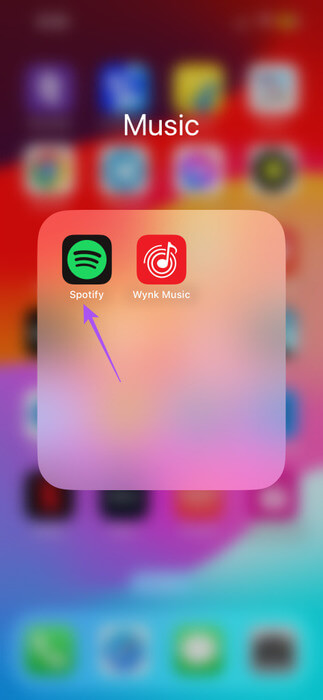 open-spotify-iphone-473x1024-1 أفضل 7 إصلاحات لعدم تشغيل Spotify للأغاني التي تم تنزيلها على Android وiPhone