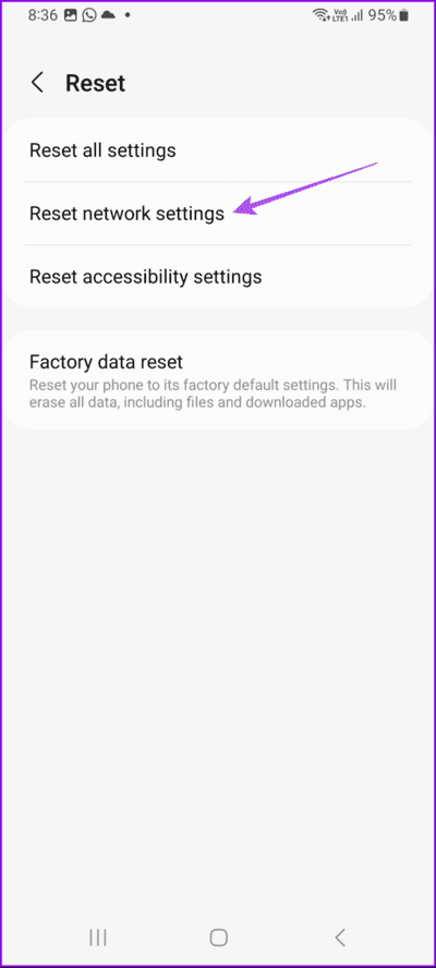 reset-network-settings-samsung-692x1536-1 أفضل 6 إصلاحات لعدم تحديث الموقع في تطبيق الطقس على هواتف Samsung Galaxy