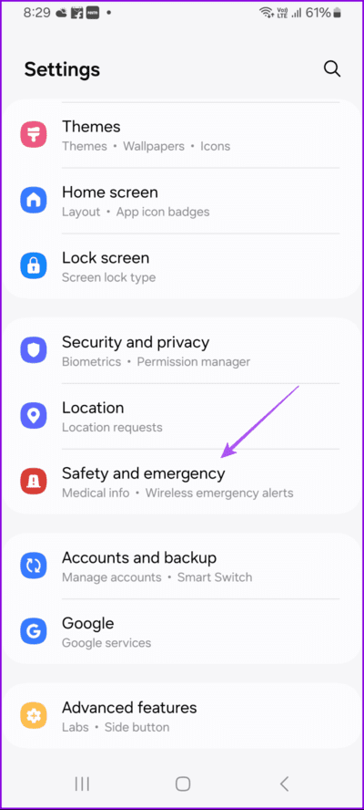 safety-and-emergency-settings-samsung-692x1536-1 كيفية إضافة وإدارة المعلومات الطبية على هواتف Samsung Galaxy