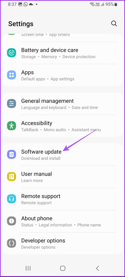 software-update-samsung-692x1536-1 أفضل 6 إصلاحات لعدم تحديث الموقع في تطبيق الطقس على هواتف Samsung Galaxy