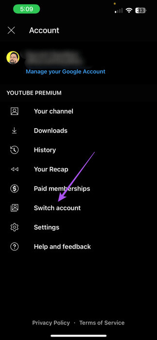 switch-account-yt-music-app-473x1024-1 كيفية تمكين كلمات الأغاني على YouTube Music على الهاتف المحمول وسطح المكتب