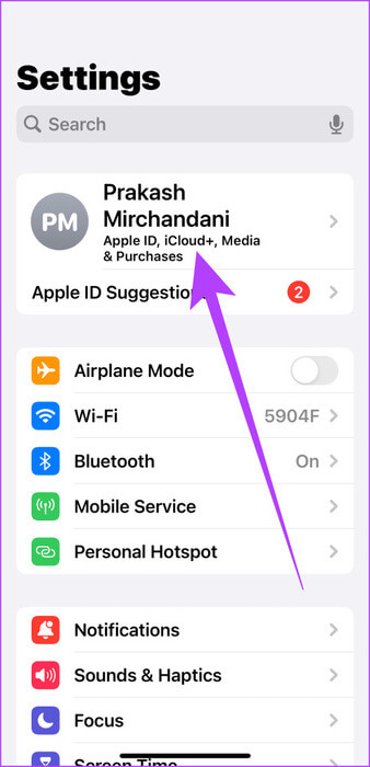 2.1-Navigate-to-Settings-and-tap-on-your-Apple-ID-494x1024-1 6 طرق لإصلاح عدم عمل Apple Music Family Sharing على iPhone