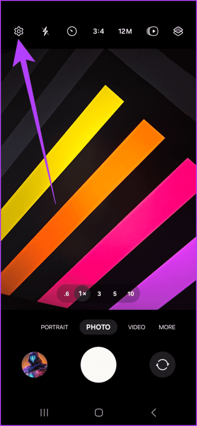 2.1-Simply-open-the-camera-app-and-tap-on-the-gear-cog-in-the-top-left-corner-712x1536-1 أفضل 7 نصائح وحيل لكاميرا Samsung Galaxy S24 Ultra