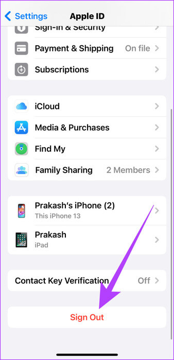 3.2-scroll-down-and-then-tap-on-Sign-Out-494x1024-1 6 طرق لإصلاح عدم عمل Apple Music Family Sharing على iPhone
