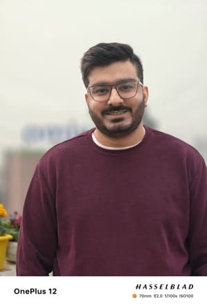 3x-Tele-Human-Portrait-OnePlus-12-Review-Camera-Samples-768x1134-1 مراجعة OnePlus 12: المعيار الجديد