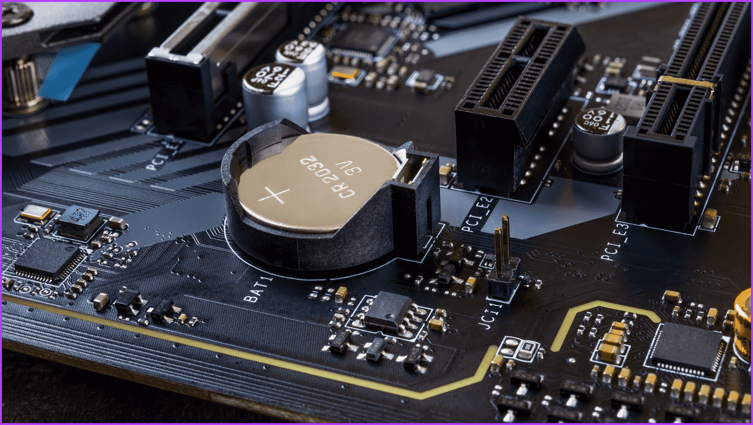 CMOS-1536x867-1 7 طرق لإصلاح خطأ الضوء الأحمر على اللوحة الأم