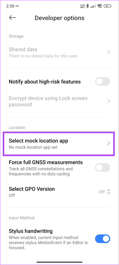 Choose-select-mock-app كيفية إرسال المواقع الحالية والمباشرة المزيفة على WhatsApp