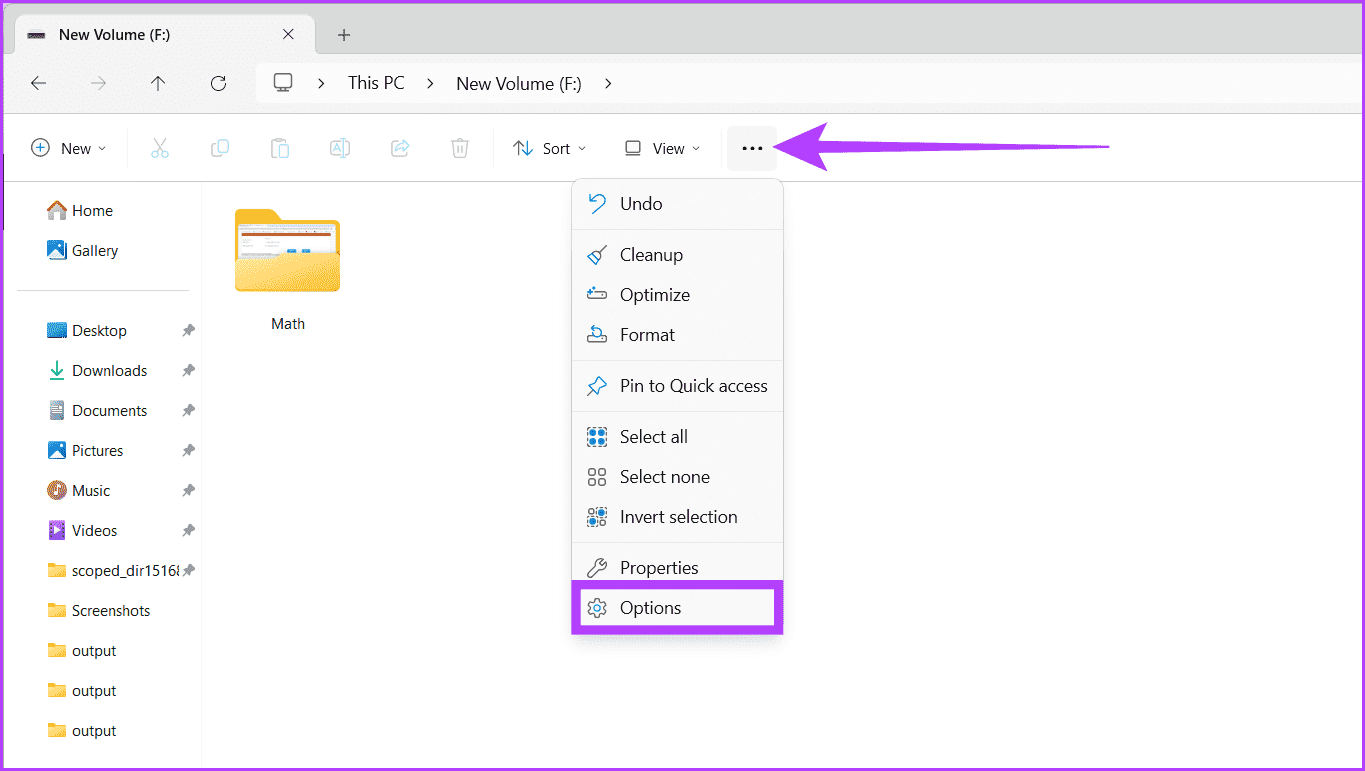 Click-the-three-dots-icon-in-the-toolbar-and-select-Options كيفية إظهار الملفات والمجلدات المخفية في Windows 11
