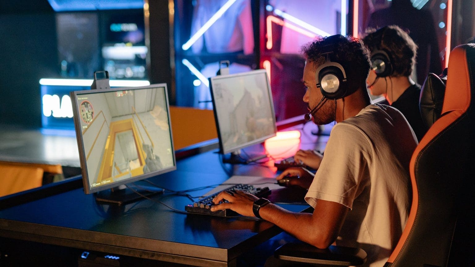 Does-DNS-Affect-Gaming-Best-DNS-Servers-for-Gaming-for-Low-Ping-in-2024-1536x864-1 أفضل 5 خوادم DNS للألعاب ذات معدل زمن الإنتقال Ping المنخفض في عام 2024