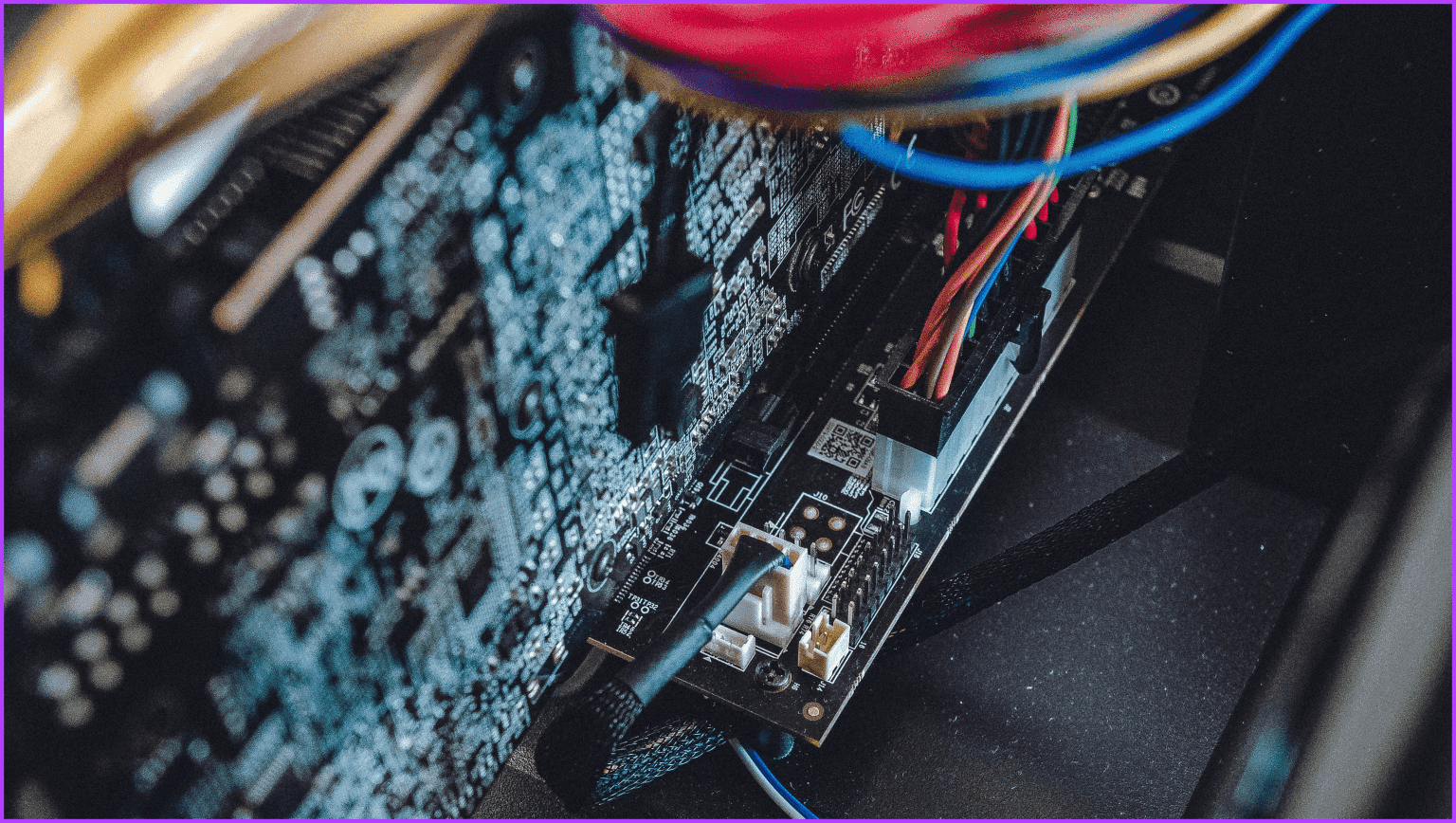 Ensure-Proper-Cable-Connections-1536x868-1 7 طرق لإصلاح خطأ الضوء الأحمر على اللوحة الأم