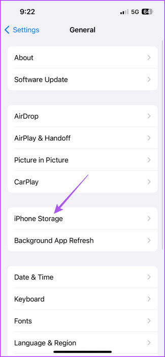 iphone-storage-settings-475x1024-1 أفضل 6 إصلاحات لعدم تنزيل تطبيق Outlook المرفقات على iPhone وAndroid