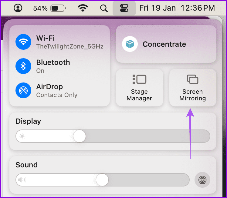 screen-mirroring-control-center-mac كيفية توصيل جهاز MacBook بالتلفزيون – سلكيًا ولاسلكيًا
