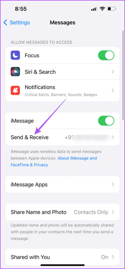 send-and-receive-messages-settings-iphone-713x1536-1 لماذا أتلقى نفس الرسائل النصية على جهازَي iPhone مختلفين؟