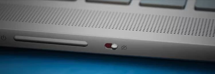 10-privacy-switch-on-a-hp-laptop الكاميرا لا تعمل على جهاز Chromebook؟ جرب هذه النصائح لإصلاحها