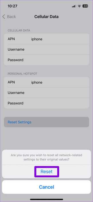 Confirm-Reset-APN-Settings-on-iPhone-474x1024-1 أفضل 9 إصلاحات لخطأ "تعذر تنشيط شبكة البيانات الخلوية" على iPhone