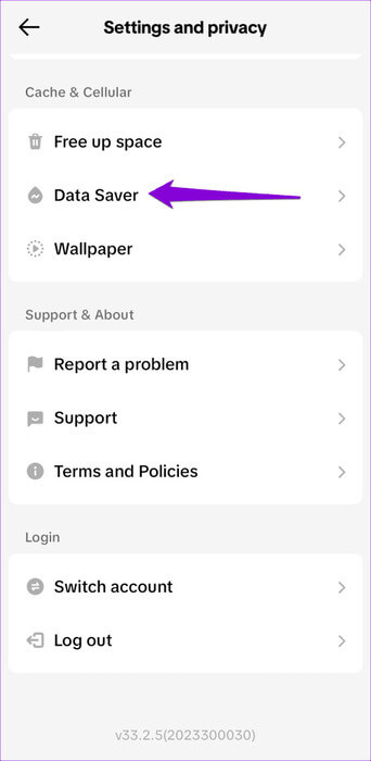 TikTok-Data-Saver-Option-on-Phone-500x1024-1 لماذا يتأخر TikTok على Android أو iPhone وكيفية إصلاحه