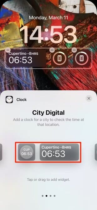 apple-ios-17-4-edit-lock-screen-widget-gallery-clock-city-digital-highlighted iOS 17.4: كيفية استخدام جميع ميزات iPhone الجديدة