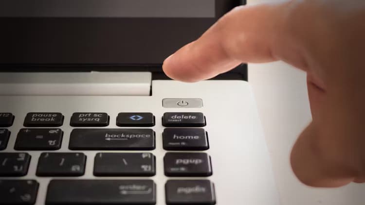power_button_hero_1 أجهزة Bluetooth لا تظهر في إدارة الأجهزة؟ وإليك كيفية اصلاحها
