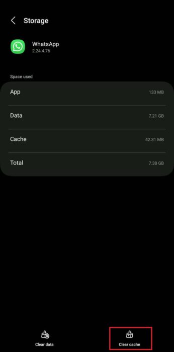 Tap-on-Storage-and-then-select-Clear-Cache-e1712328196660 كيفية إصلاح WhatsApp لم يعد يعمل على هذا الهاتف
