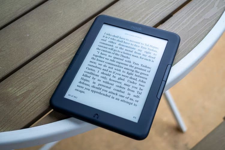 nook-5 Kindle مقابل Nook: ما هو القارئ الإلكتروني الأفضل بالنسبة لك؟