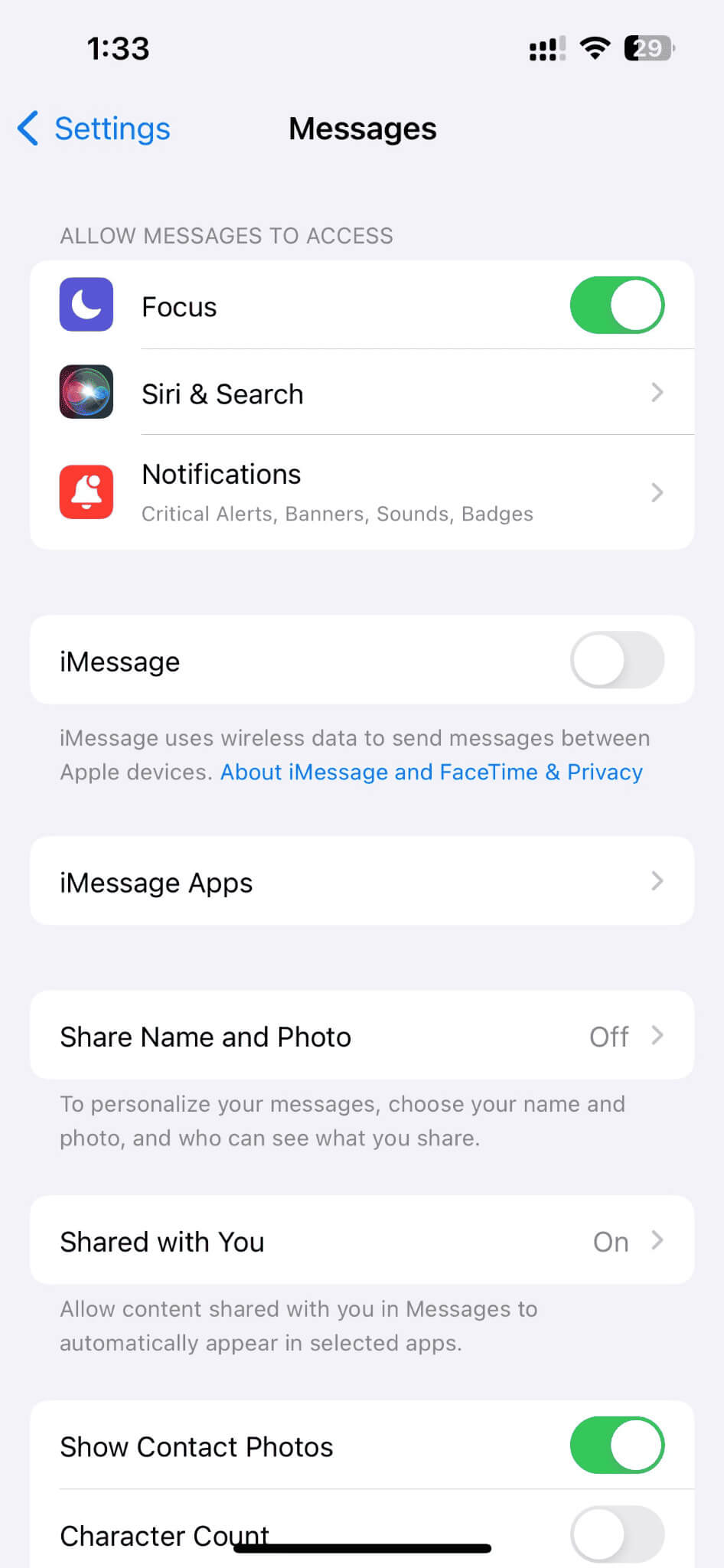 turn-the-toggle-off-for-imessage-1-1 كيفية إرسال رسائل نصية إلى جهات اتصال متعددة دون استخدام ميزة الرسائل الجماعية على Android وiPhone