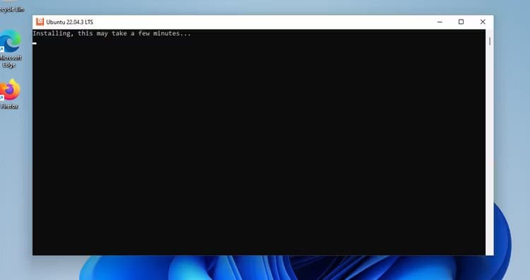 wsl-ubuntu-is-installing كيف (ولماذا) تشغل تطبيقات Ubuntu على Windows 11