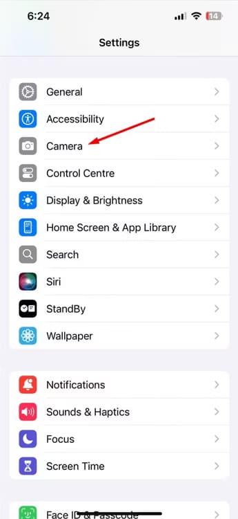 camera-option-in-iphone-settings اكتشف الميزات المخفية في iOS 18 التي ستغير تجربتك