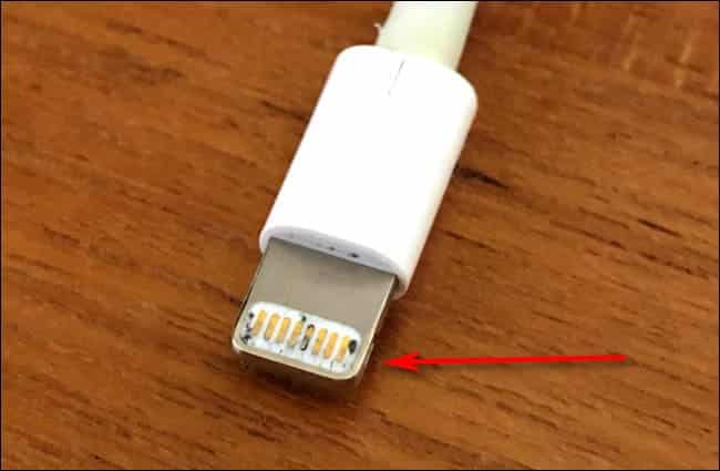 dirty_connector أسباب عدم شحن هاتف iPhone وكيفية حل المشكلة