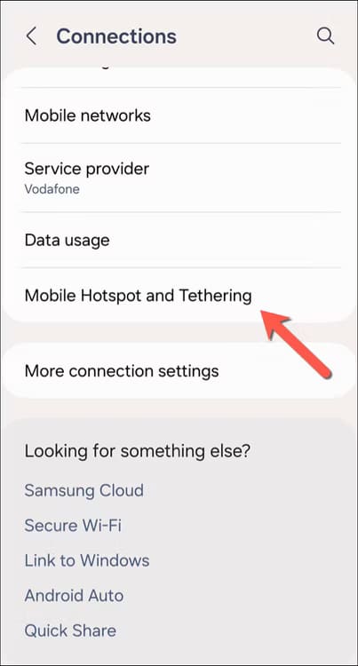 samsung-open-hotspot-menu أفضل الطرق لتعزيز اتصال Wi-Fi على هواتف Samsung Galaxy