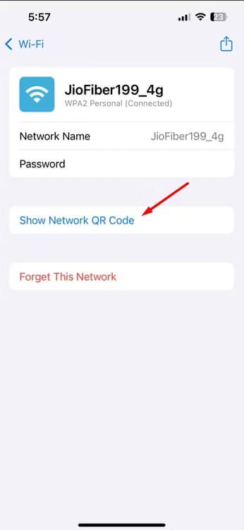 show-network-qr-code-option-in-the-passwords-app اكتشف الميزات المخفية في iOS 18 التي ستغير تجربتك