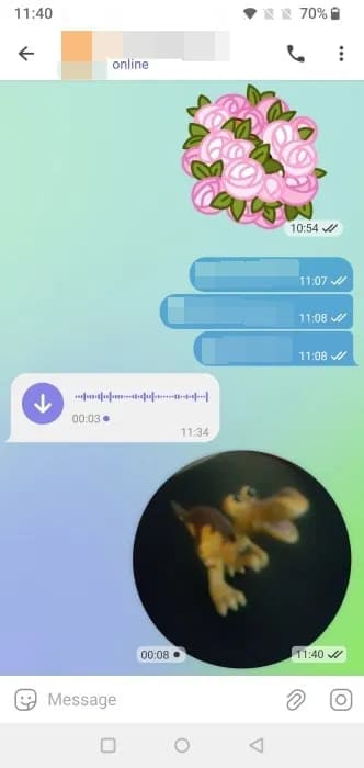 telegram-opver-whatsapp-sending-voice-note لماذا يعد Telegram خيارًا أفضل للمراسلة مقارنة بـ WhatsApp