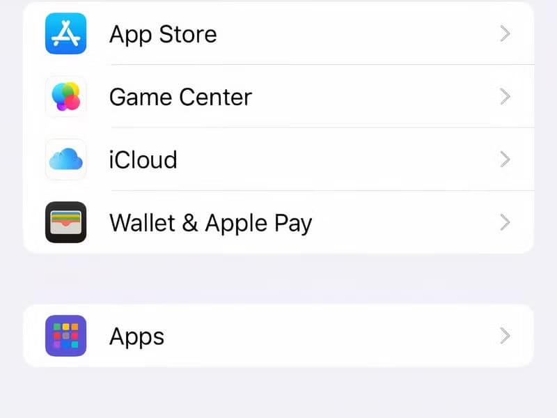apps-in-iphone-settings دليل سريع لإعداد البريد الصوتي على iPhone بخطوات بسيطة