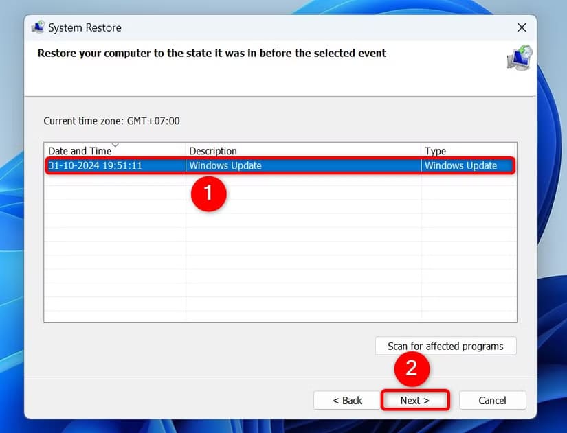 10-roll-back-system-changes كيفية إصلاح مشكلة تجميد نظام Windows 11 عند بدء التشغيل