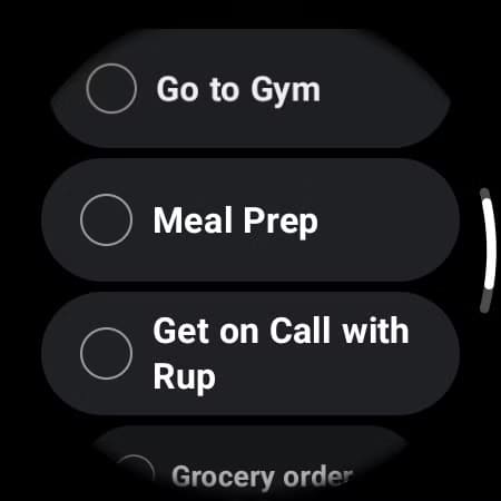 2a-checking-off-tasks-on-todoist-watch-app أفضل التطبيقات لتحسين تجربتك مع Galaxy Watch وزيادة استفادتك منها
