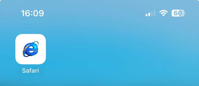 a-safari-shortcut-with-the-internet-explorer-6-logo طرق مبتكرة لتخصيص الشاشة الرئيسية لجهاز iPhone وجعلها أكثر عملية وجمالاً