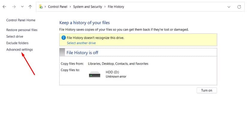 advanced-settings-option-in-the-control-panel طرق فعّالة لنسخ نظام Windows احتياطيًا على وحدة تخزين خارجية بأمان