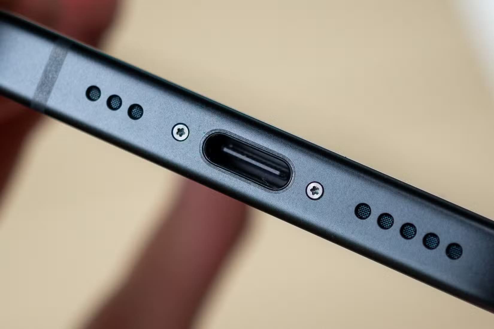 apple-iphone-15-13 التجربة الكاملة بعد الترقية من iPhone 13 إلى iPhone 16