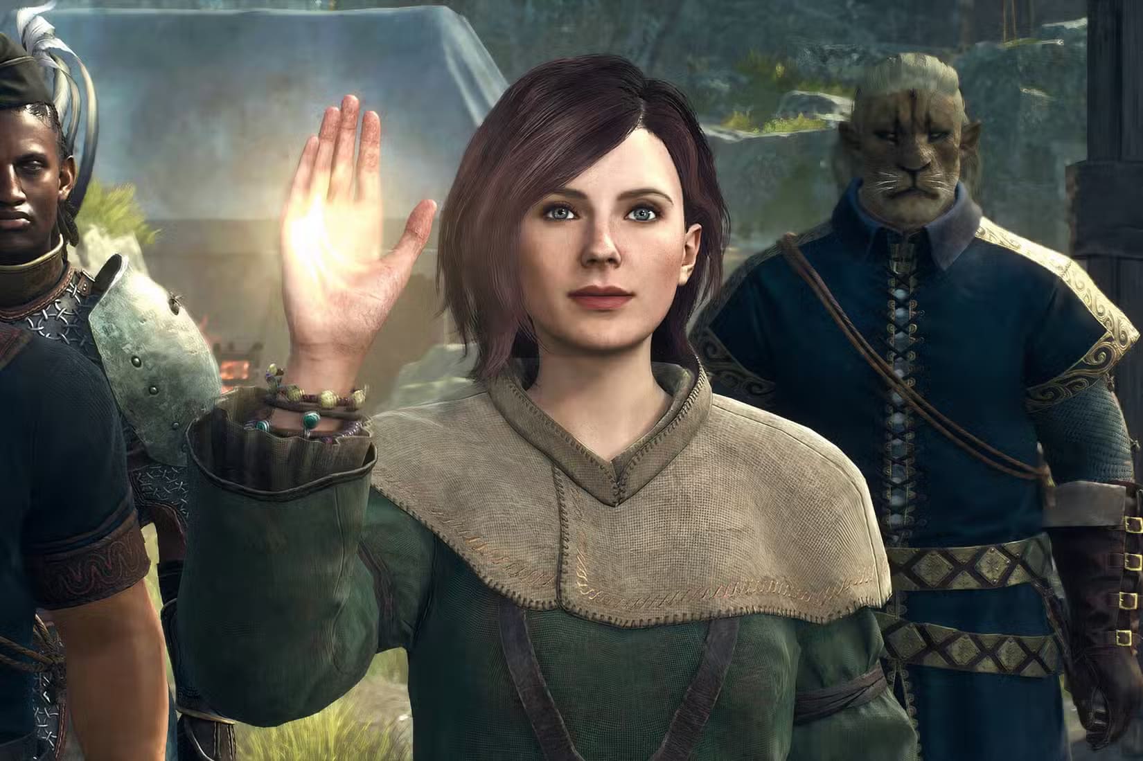 dragons-dogma-pawn-holding-up-hand 10 ألعاب تحولت من سيئة إلى رائعة وتستحق التجربة الآن