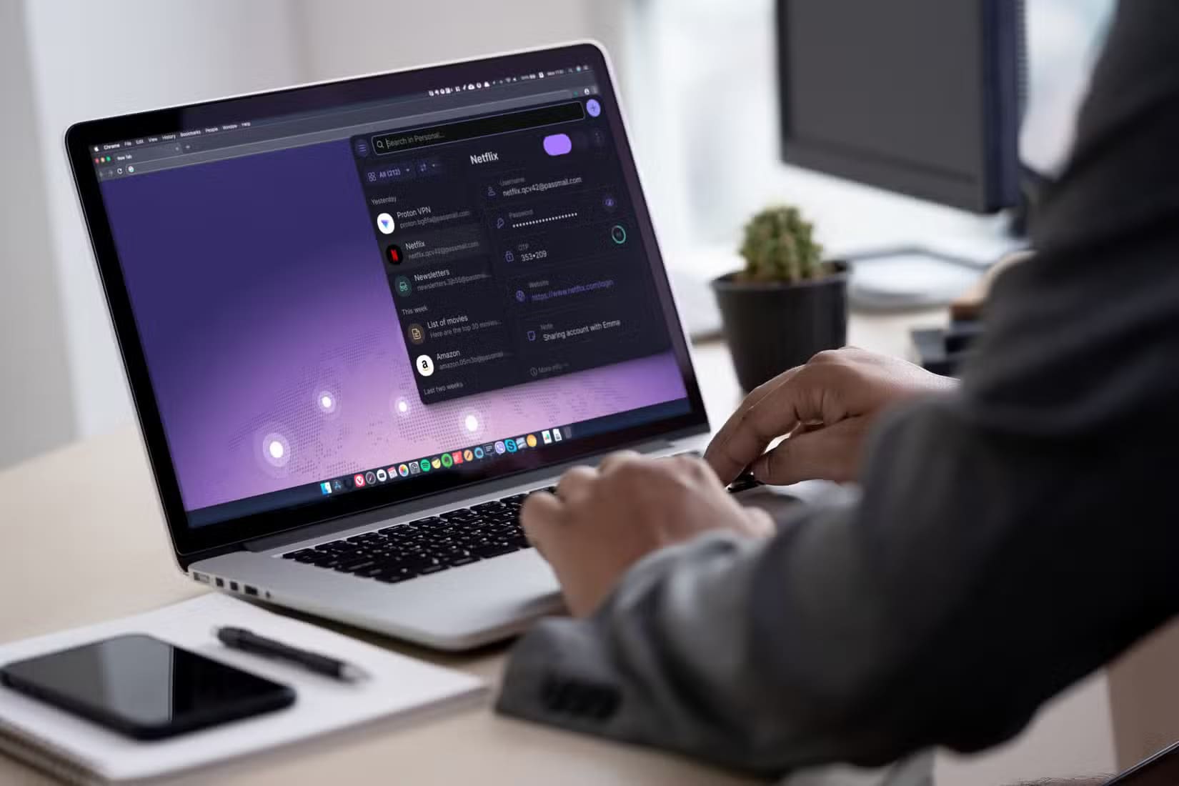 lifestyle-laptop-pass اختيار برامج إدارة كلمات المرور المجانية الأكثر أمانًا لعام 2025