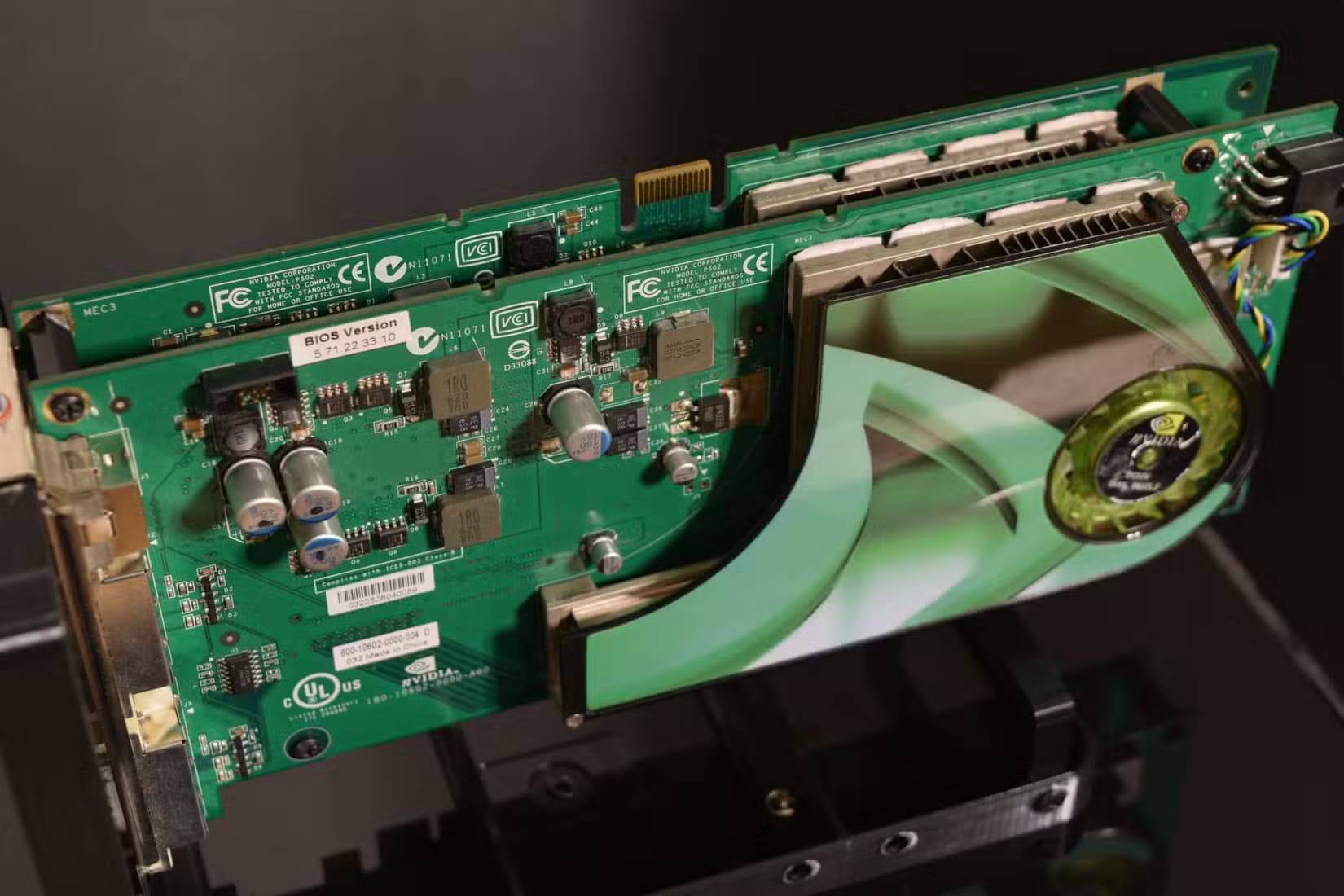 dual-gpu-sli ما هو Megatransfer وكيف يؤثر على تصنيف RAM؟